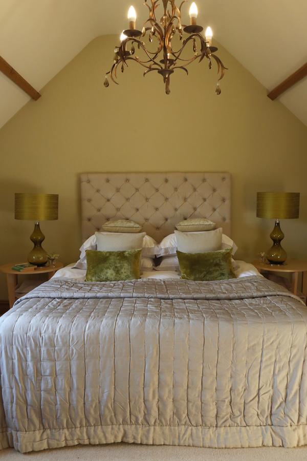 Oundle Bespoke Apartments Exteriör bild